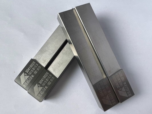 अनुकूलित ठोस कार्बाइड काटने के उपकरण K20 - K30 114×19.69×15.24
